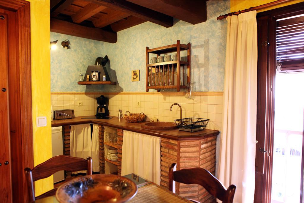 Apartamentos Rurales La Solana Robledillo De Gata Extérieur photo