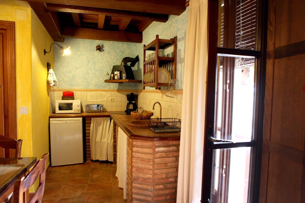 Apartamentos Rurales La Solana Robledillo De Gata Extérieur photo