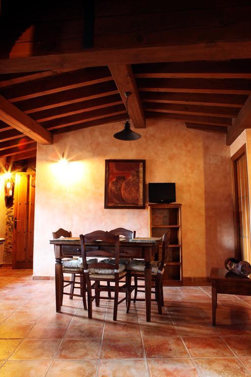 Apartamentos Rurales La Solana Robledillo De Gata Extérieur photo